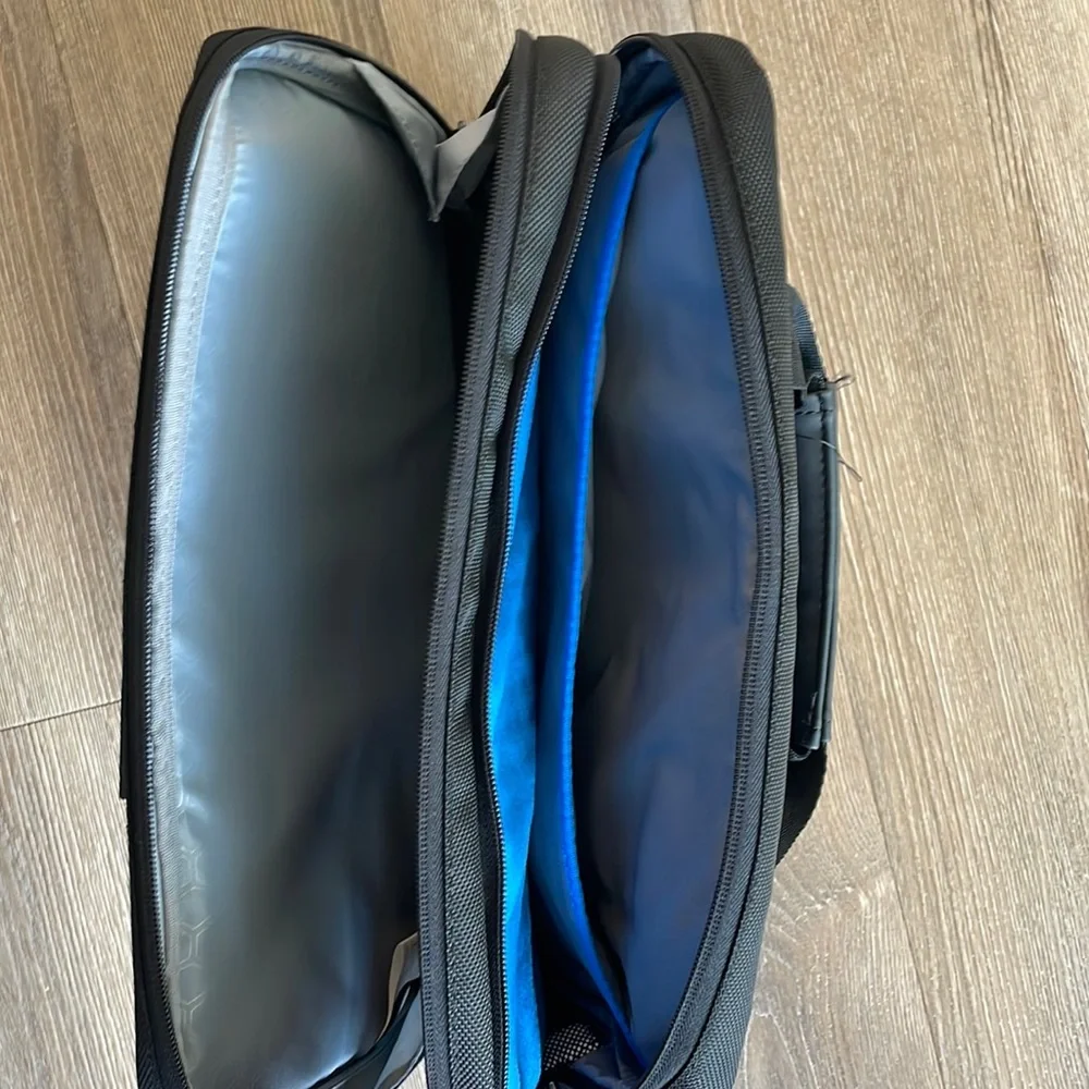 Dell Pro Briefcase 15 (Brand New)
